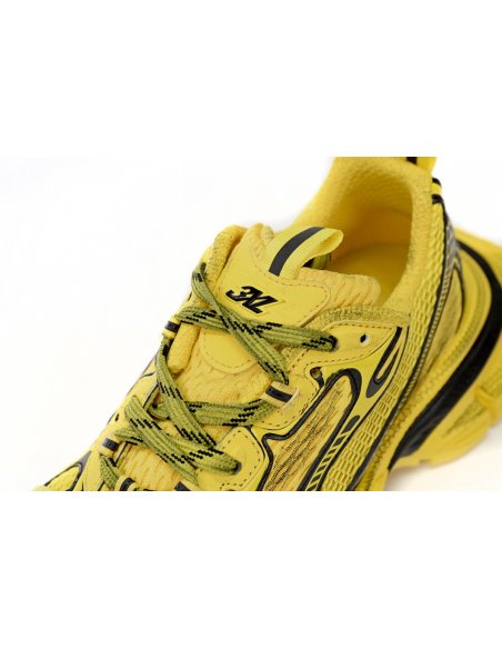 Balenciaga 3XL Sneaker Black Yellow 734733 W3XL2 7010