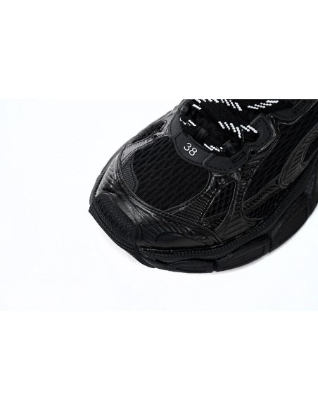 Balenciaga 3XL Sneaker in All Black - 734733W2RC60203