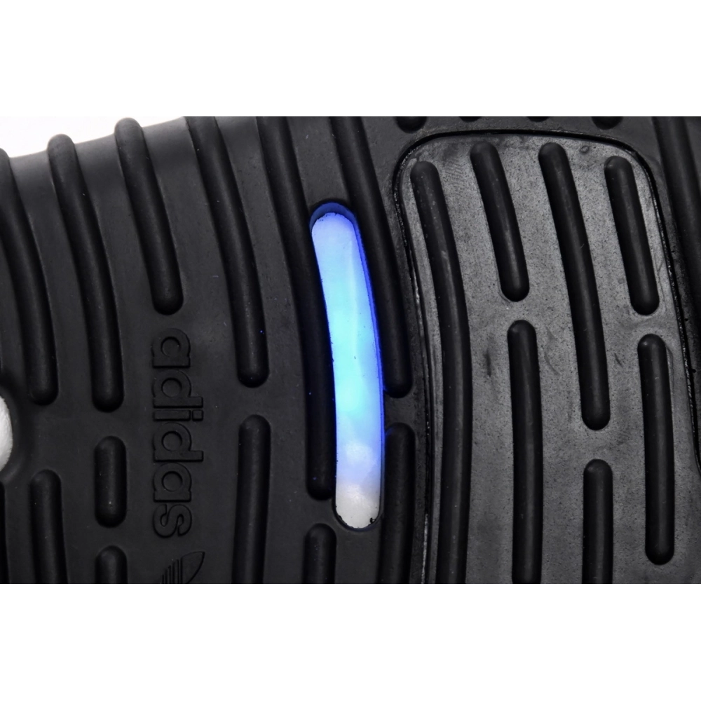 Adidas Yeezy Boost 350 V2 Pirate Black BB5350