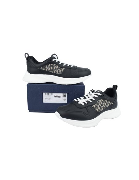 Dior B25 Runner Black Smooth Calfskin Oblique Jacquard 3SN299ZIR_H965
