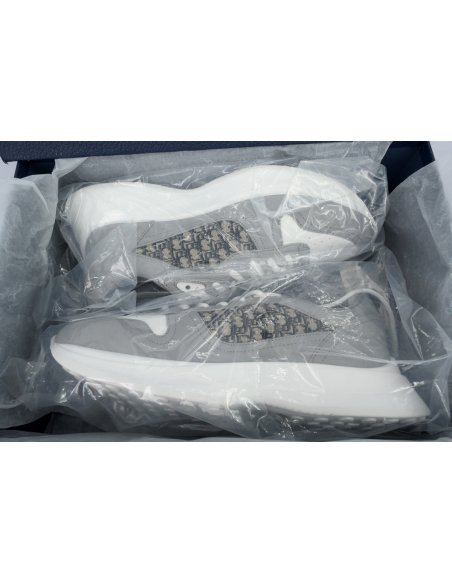 Dior B25 Runner Grey Smooth Calfskin Oblique Jacquard 3SN299ZIR H165
