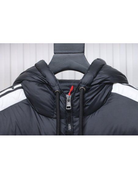Moncler Stripe-Detail Padded Jacket,Moncler Jackets,Jackets,CLOTHES