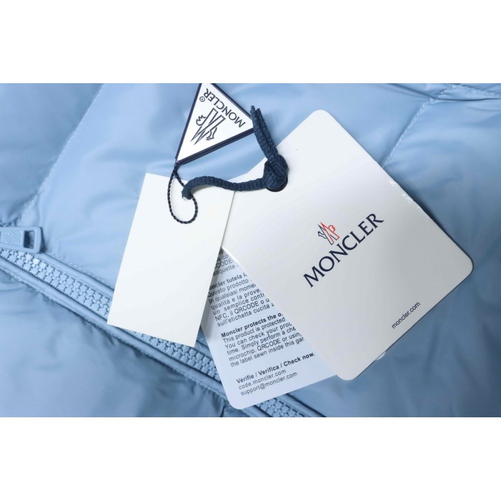 Moncler Logo Patch Zippered Stand-up Collar Blue Down Jacket,Moncler Jackets,Jackets,CLOTHES