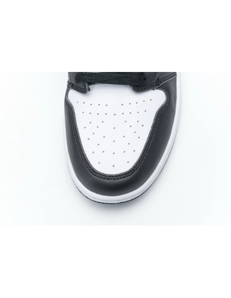 Air Jordan 1 Retro High Black White 555088-010