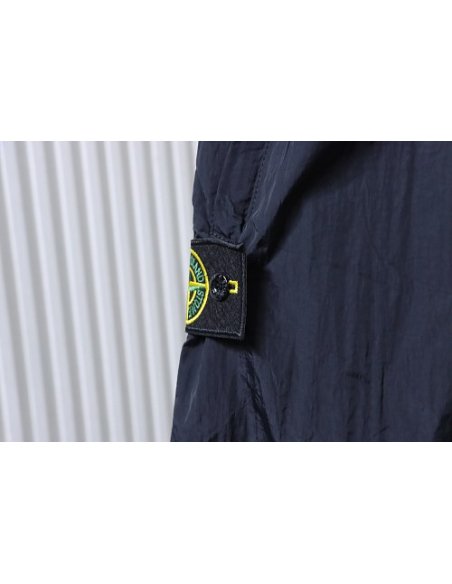 Stone Island Cargo Shorts Black,Stone Island Shorts,Shorts,CLOTHES