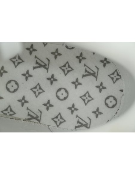 Louis Vuitton Trainer Pink ,Louis Vuitton Trainer,LOUIS VUITTON,LUXURY SHOES