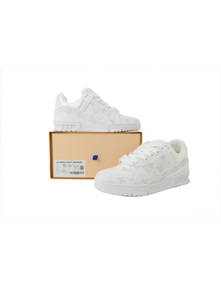 Louis Vuitton Trainer White ,Louis Vuitton Trainer,LOUIS VUITTON,LUXURY SHOES