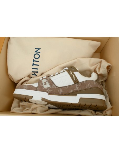 Louis Vuitton Trainer White and Brown ,Louis Vuitton Trainer,LOUIS VUITTON,LUXURY SHOES