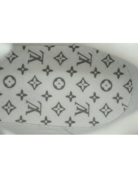 Louis Vuitton Trainer White Rivets ,Louis Vuitton Trainer,LOUIS VUITTON,LUXURY SHOES