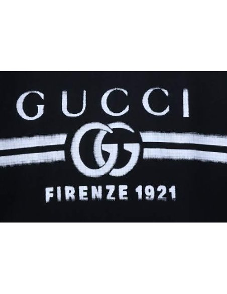 Gucci Black and White Gradient Belt Print T-shirt Black,Gucci T-shirts,T-Shirts,CLOTHES