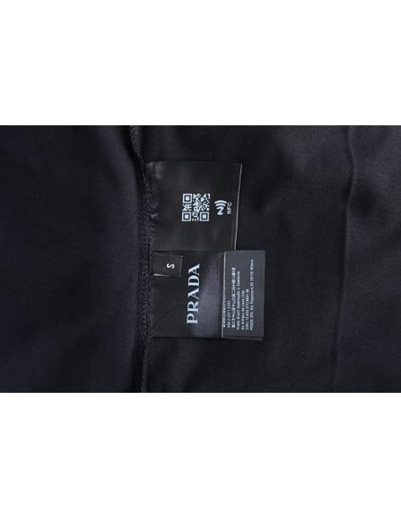 Prada Painted Logo Print T-shirt Black,Prada T-shirts,T-Shirts,CLOTHES