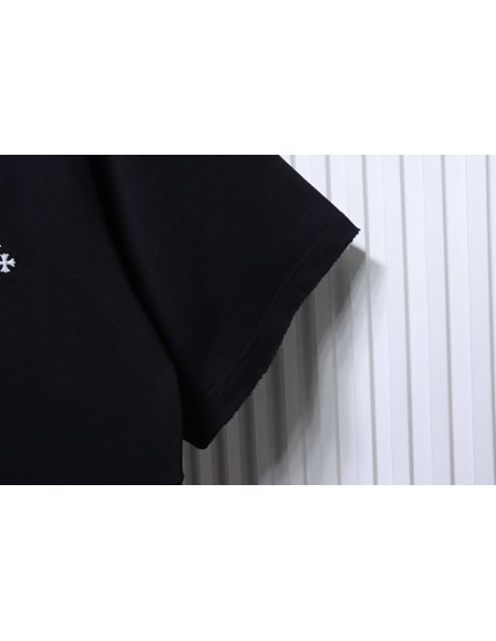 Chrome Hearts Black and White Cross-Embroidered T-Shirt,Chrome Hearts T-Shirts,T-Shirts,CLOTHES