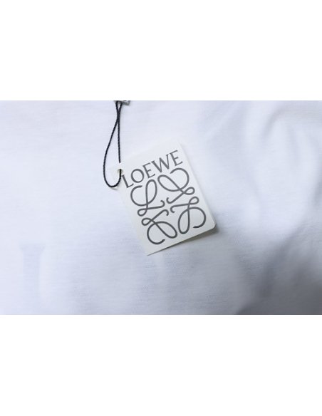 Loewe Four-leaf Clover Print T-Shirt White,Loewe T-Shirts,T-Shirts,CLOTHES