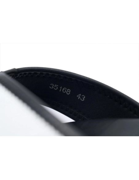 Louis Vuitton Flip Flop Sandal Black And White