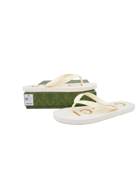 Gucci Flip Flops Logo Bottom Beige