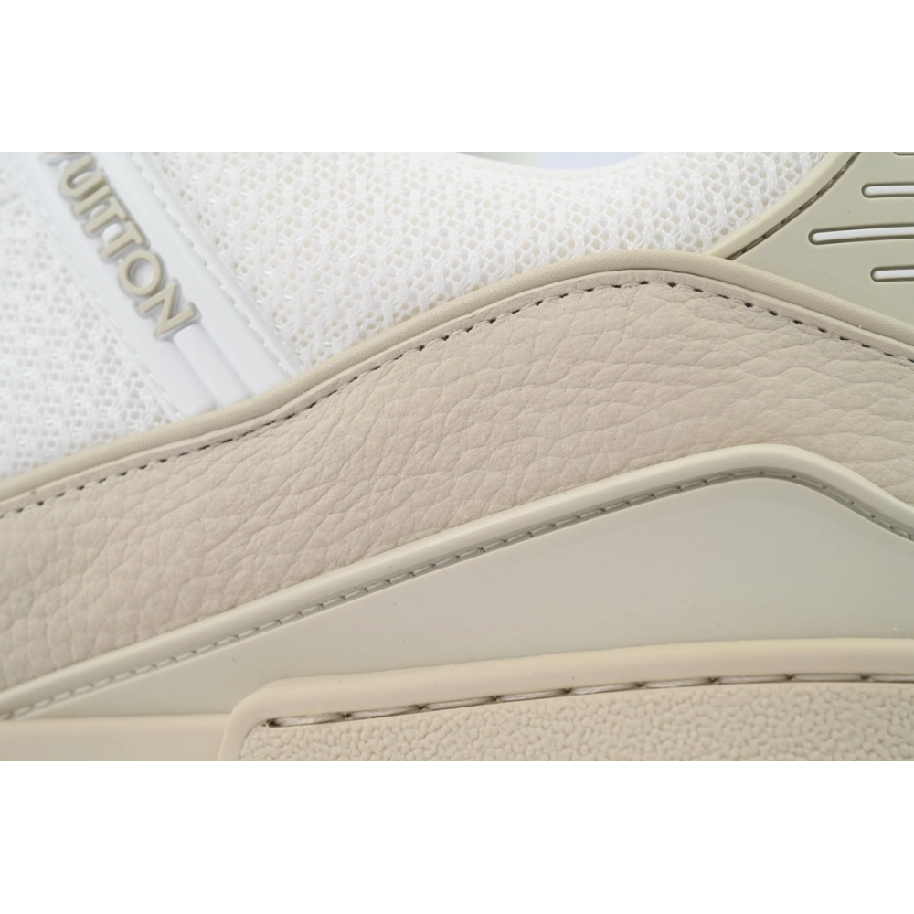 Louis Vuitton Trainer Beige
