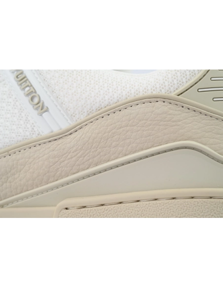 Louis Vuitton Trainer Beige