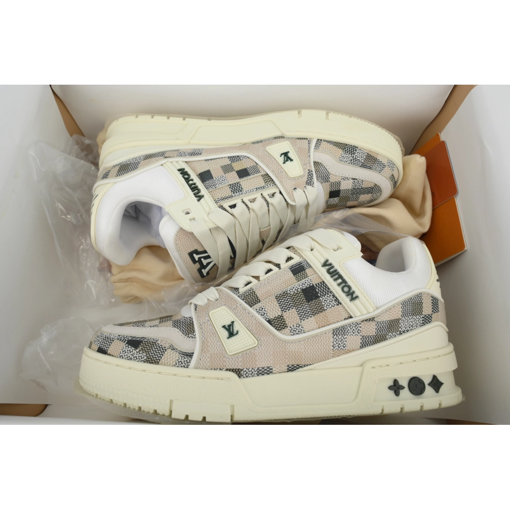 Louis Vuitton Trainer Grey White Grid