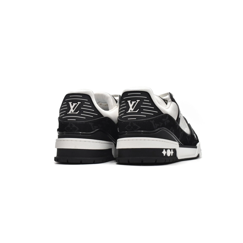 Louis Vuitton Trainer Black and White Cloth Cover VL1202
