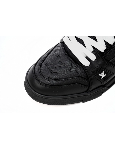 Louis Vuitton Trainer Black Embossed Monogram 1AAREY