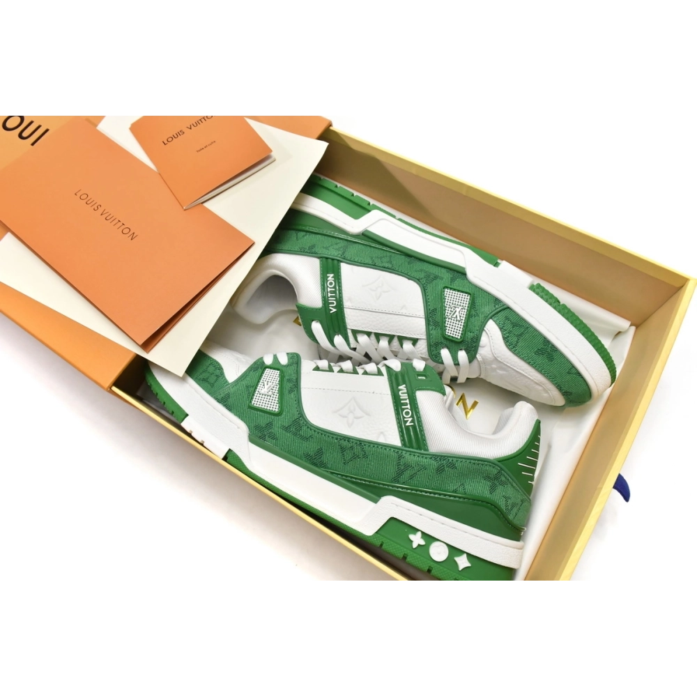 Louis Vuitton Trainer Green Cloth Surface 1A9JHV